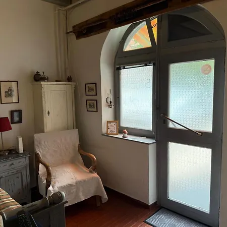 Ceh-var-lak דירה *