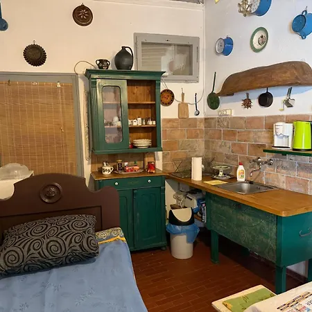 Céh-vár-lak * Eger